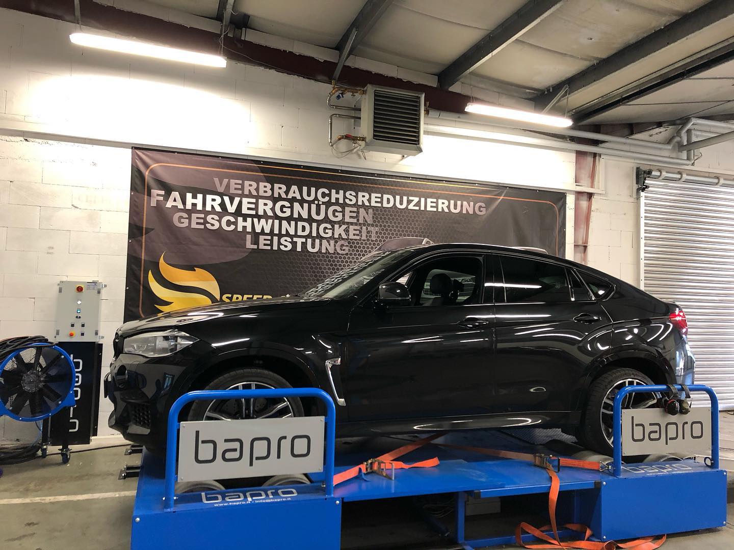 Chiptuning BMW X6 M 4.4 V8 Bi-Turbo (bis 04/2018)